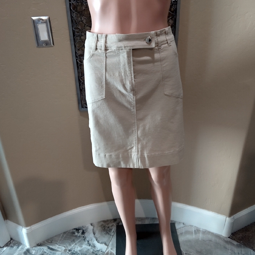 White House Black Market Khaki Cargo Mini Skirt